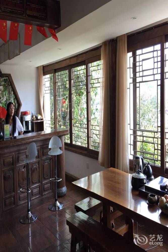 Lijiang Merry Inn Екстер'єр фото